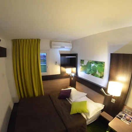 A&h Privilege Lyon Est - Priest Eurexpo Hotel 2*