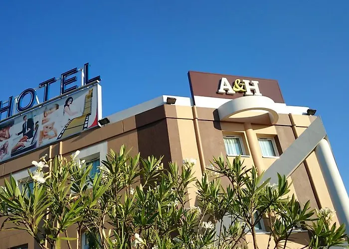 A&h Privilege Lyon Est - Priest Eurexpo Hotel 2*