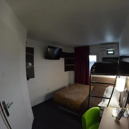 A&h Privilège Lyon Est - Priest Eurexpo 2* Saint-Priest (Rhone)